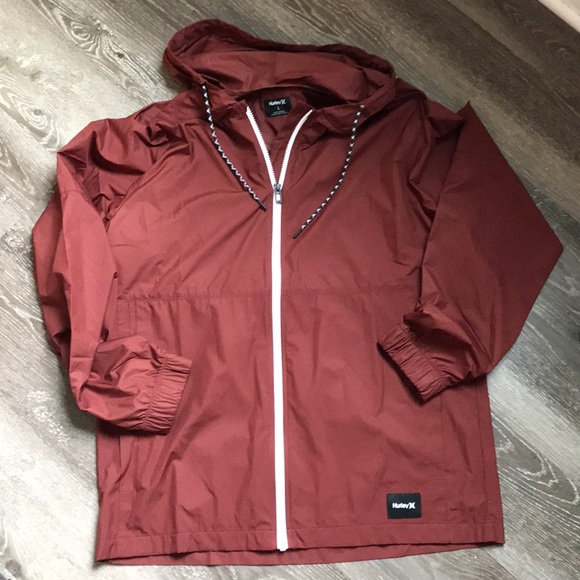 Hurley - Picture 13 of 16